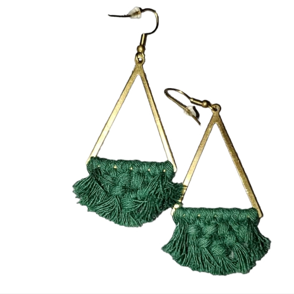 Forrest Green Handmade Yarn Art slip on Pierced Chandelier Dangle Earrings 2"